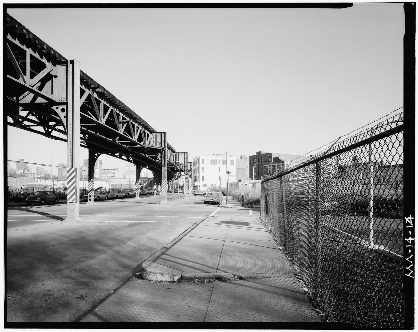 Washington Street Elevated, at Waltham Street, 1982