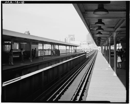Dover Station Platform, Looking North, 1982