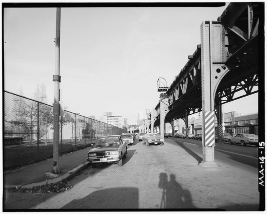 Washington Street Elevated, at Wilkes Street, 1982