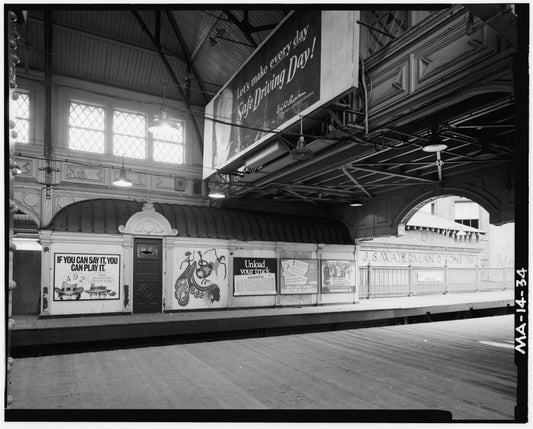 Dudley Street Station, Northbound Platform, 1982